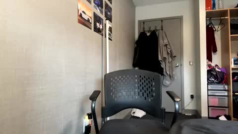 Kylie online show from January 22, 8:06 pm