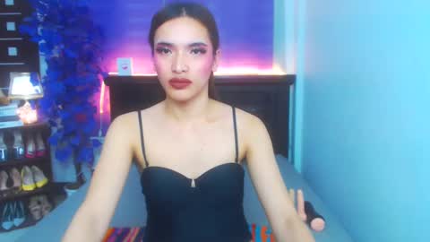 Snapshot of preciosa_banks69 chatting on March 11, 4:07 pm preciosa_banks69 online show from March 11, 4:07 pm