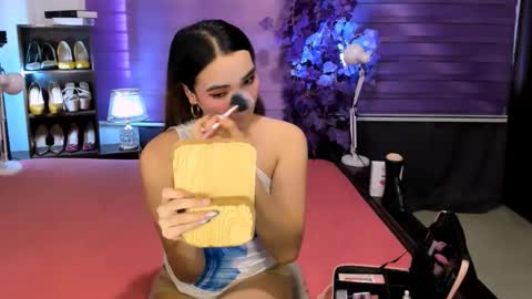 Snapshot of preciosa_banks69 chatting on November 22, 7:29 am preciosa_banks69 online show from November 22, 7:29 am