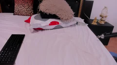 Ailyn online show from February 13, 11:50 am