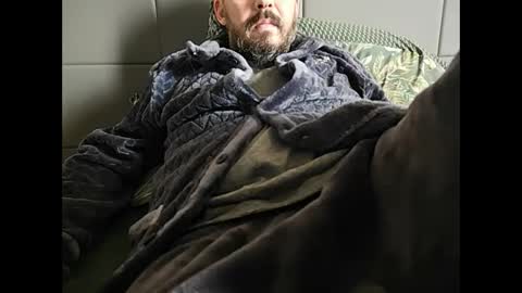 Snapshot of precumbear chatting on February 2, 2:34 pm precumbear online show from February 2, 2:34 pm