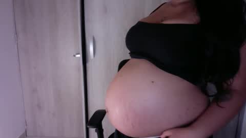 preggo_fantasy online show from December 2, 4:18 am
