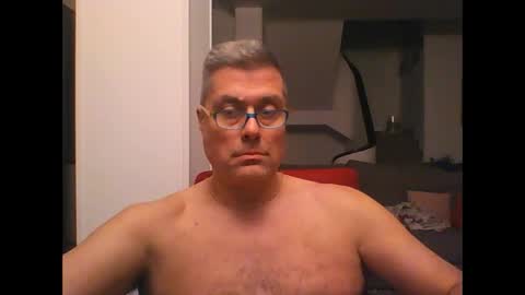 Snapshot of prendimisubito chatting on December 27, 3:53 am prendimisubito online show from December 27, 3:53 am