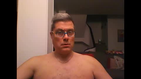 Snapshot of prendimisubito chatting on January 24, 2:28 am prendimisubito online show from January 24, 2:28 am