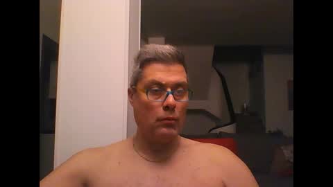 Snapshot of prendimisubito chatting on January 31, 1:43 am prendimisubito online show from January 31, 1:43 am