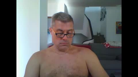 Snapshot of prendimisubito chatting on October 9, 12:58 pm prendimisubito online show from October 9, 12:58 pm