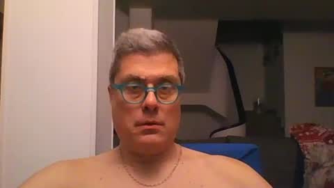 prendimisubito online show from February 25, 11:58 pm