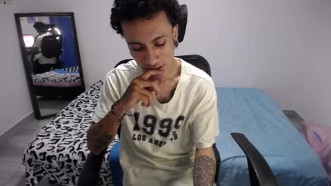 Plux online show from February 2, 5:06 am