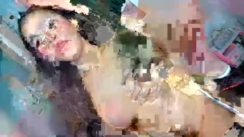 Snapshot of pressylovesyou chatting on November 10, 8:24 am Ms. Pressy online show from November 10, 8:24 am