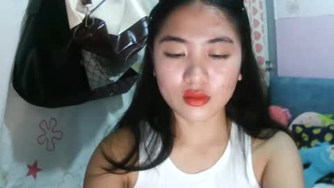 Snapshot of pretty_am chatting on October 7, 1:52 pm pretty_am online show from October 7, 1:52 pm