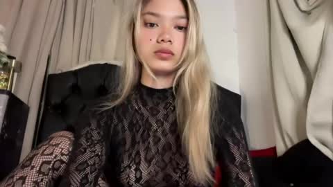 Chikana online show from April 13, 3:01 am