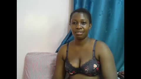 pretty_kylah online show from October 1, 6:58 pm