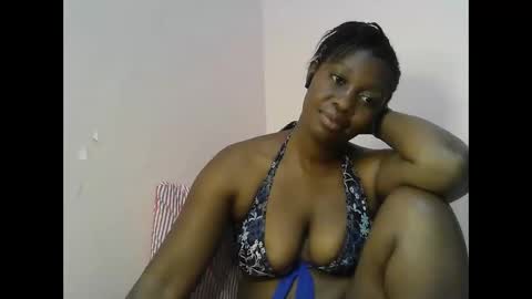 pretty_kylah online show from November 4, 1:27 am