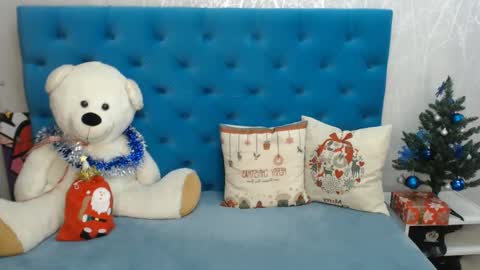 Snapshot of pretty_malika chatting on January 7, 6:48 am pretty_malika online show from January 7, 6:48 am