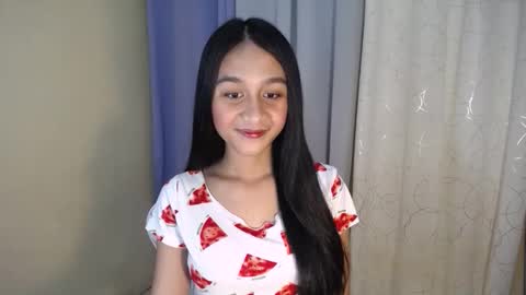 Snapshot of pretty_morenaxx chatting on November 21, 6:01 am Marimar online show from November 21, 6:01 am