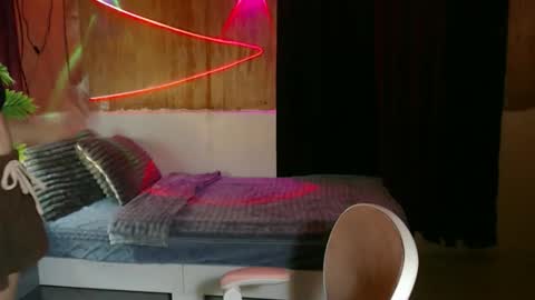 SAM online show from December 5, 10:57 am