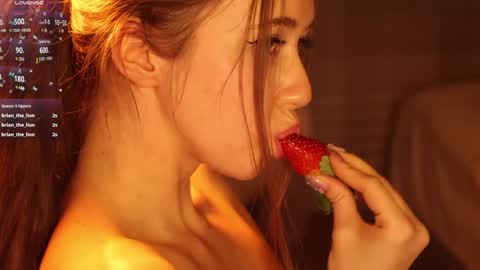 Snapshot of pretty_princess_elina chatting on January 25, 1:54 am Elina online show from January 25, 1:54 am