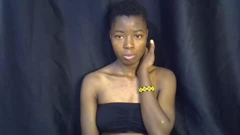 Snapshot of pretty_queen18 chatting on February 23, 1:21 pm NASH online show from February 23, 1:21 pm