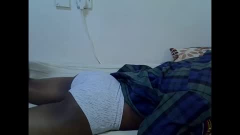 Snapshot of pretty_queen18 chatting on September 11, 12:11 am NASH online show from September 11, 12:11 am