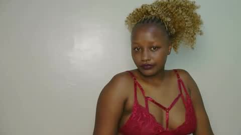 Tina online show from November 4, 12:04 pm