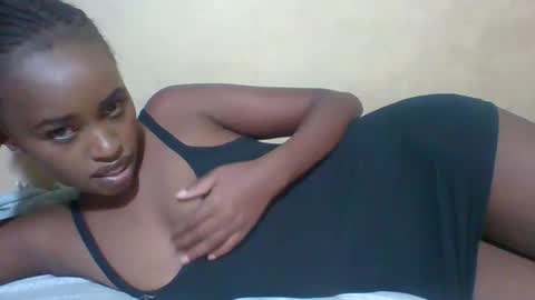 prettycarl_2 online show from January 23, 10:22 pm