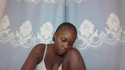 Snapshot of prettydarkskin002 chatting on March 1, 3:05 pm SHANIA online show from March 1, 3:05 pm