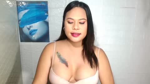 prettydiannara online show from March 11, 5:49 am