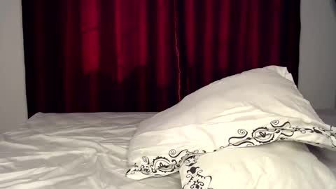 Mary online show from October 4, 6:11 am