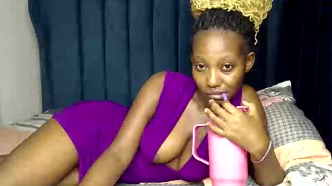 Mary online show from October 14, 2:01 am