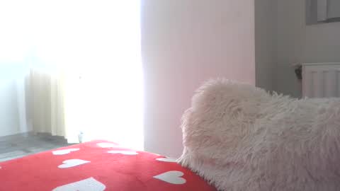 prettyjulliette online show from October 30, 12:17 pm