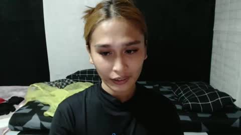 Snapshot of prettykate_04 chatting on January 3, 11:57 am Kate online show from January 3, 11:57 am