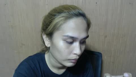 Snapshot of prettykate_04 chatting on March 2, 5:14 pm Kate online show from March 2, 5:14 pm