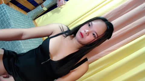 Snapshot of prettylexxxa chatting on December 6, 11:14 pm goddess lexxa online show from December 6, 11:14 pm