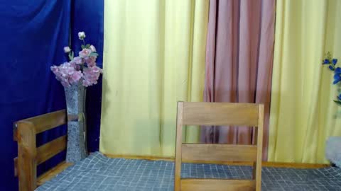 Snapshot of prettylexxxa chatting on January 2, 2:00 am goddess lexxa online show from January 2, 2:00 am