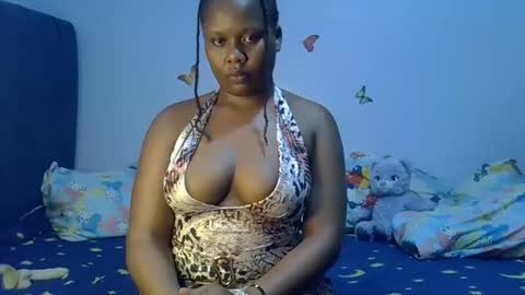 prettymel1 online show from May 26, 6:15 pm