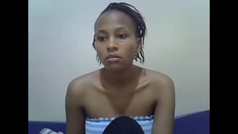 Snapshot of prettyqueenn1 chatting on March 8, 12:52 pm sharon online show from March 8, 12:52 pm