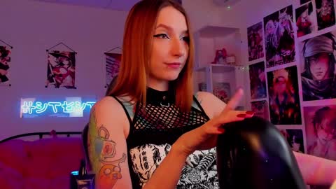 Snapshot of prettyreckess chatting on December 23, 7:49 am Mila -NONUDE MODEL online show from December 23, 7:49 am