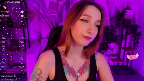 Snapshot of prettyreckess chatting on January 27, 10:27 am Mila -NONUDE MODEL online show from January 27, 10:27 am