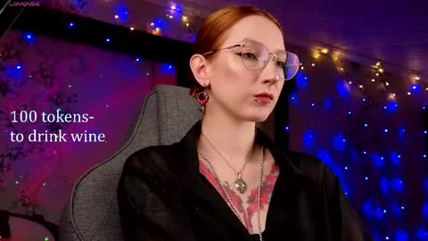 Mila -NONUDE MODEL online show from April 16, 4:30 pm