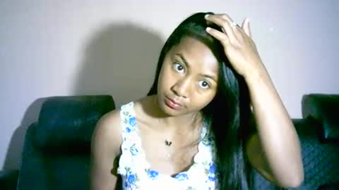 Snapshot of prettysexy3601 chatting on November 1, 2:13 am prettysexy3601 online show from November 1, 2:13 am