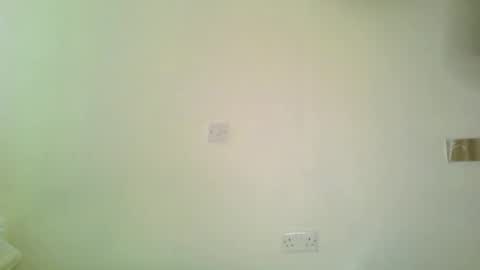 Snapshot of prettyvishy chatting on March 10, 5:54 am prettyvishy online show from March 10, 5:54 am