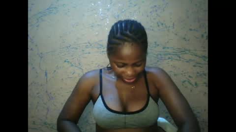 prettyxxpac online show from March 29, 10:32 pm