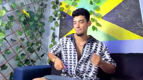 Snapshot of prince_arthur77 chatting on September 9, 8:30 pm prince_arthur77 online show from September 9, 8:30 pm