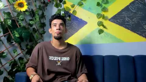 Snapshot of prince_arthur77 chatting on October 14, 12:50 pm prince_arthur77 online show from October 14, 12:50 pm