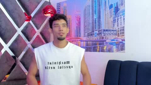 Snapshot of prince_arthur77 chatting on November 12, 1:22 pm prince_arthur77 online show from November 12, 1:22 pm