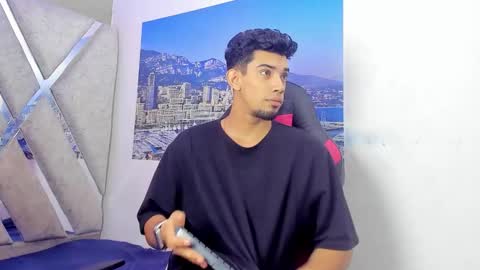 Snapshot of prince_arthur77 chatting on December 3, 1:53 pm prince_arthur77 online show from December 3, 1:53 pm