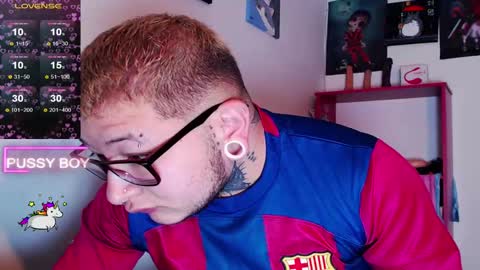 Prince online show from February 9, 3:23 pm