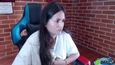 Leia online show from September 10, 6:30 pm