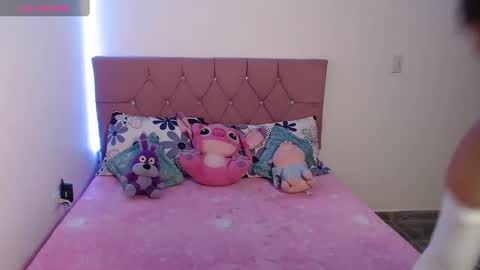 Snapshot of princess145gg chatting on December 10, 4:34 am hanna online show from December 10, 4:34 am