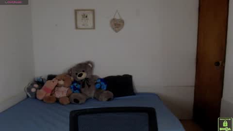 An online show from April 15, 7:54 pm